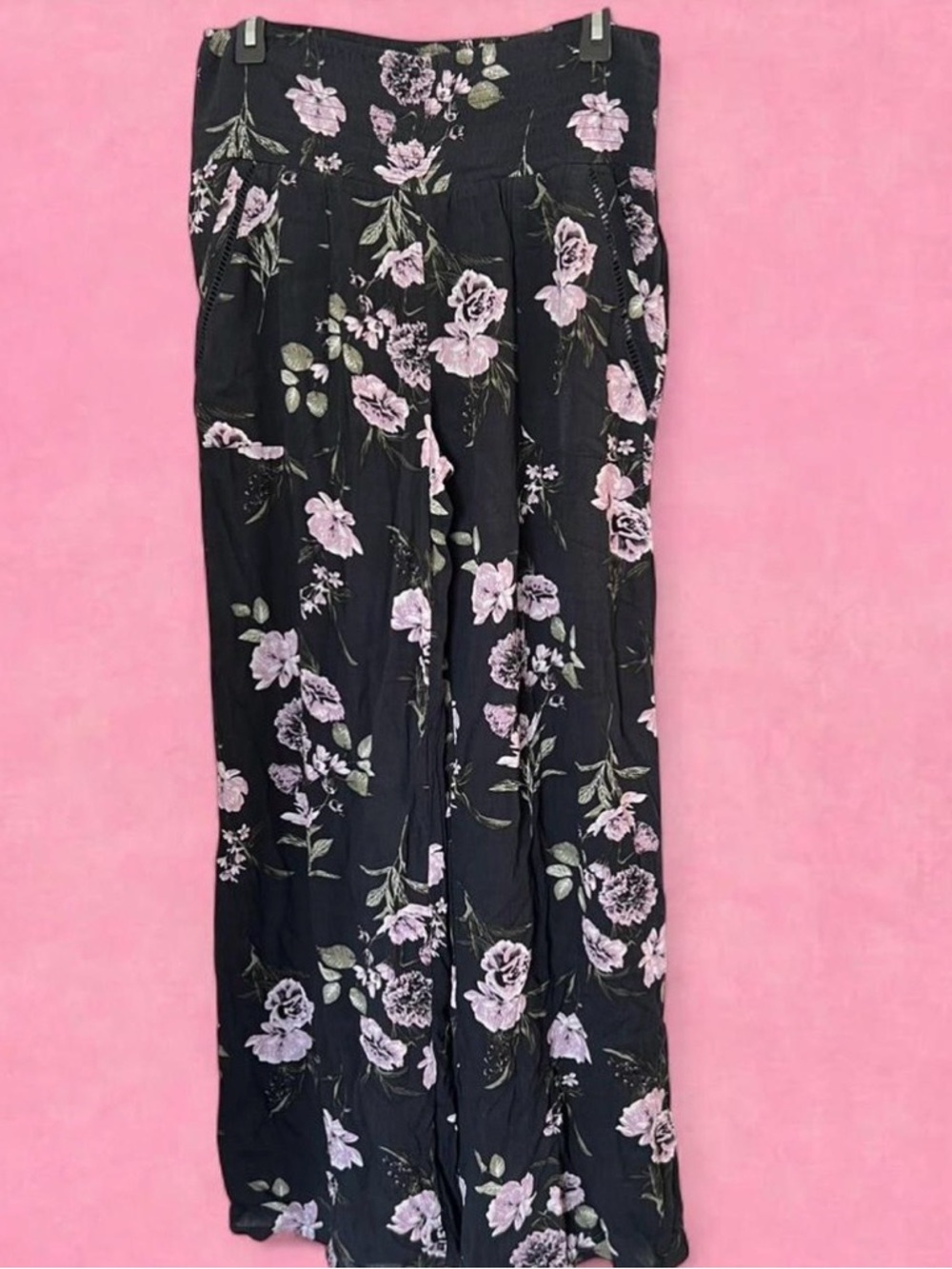 Three Dots Black Wide-Leg Floral Trousers with Pink Flowers